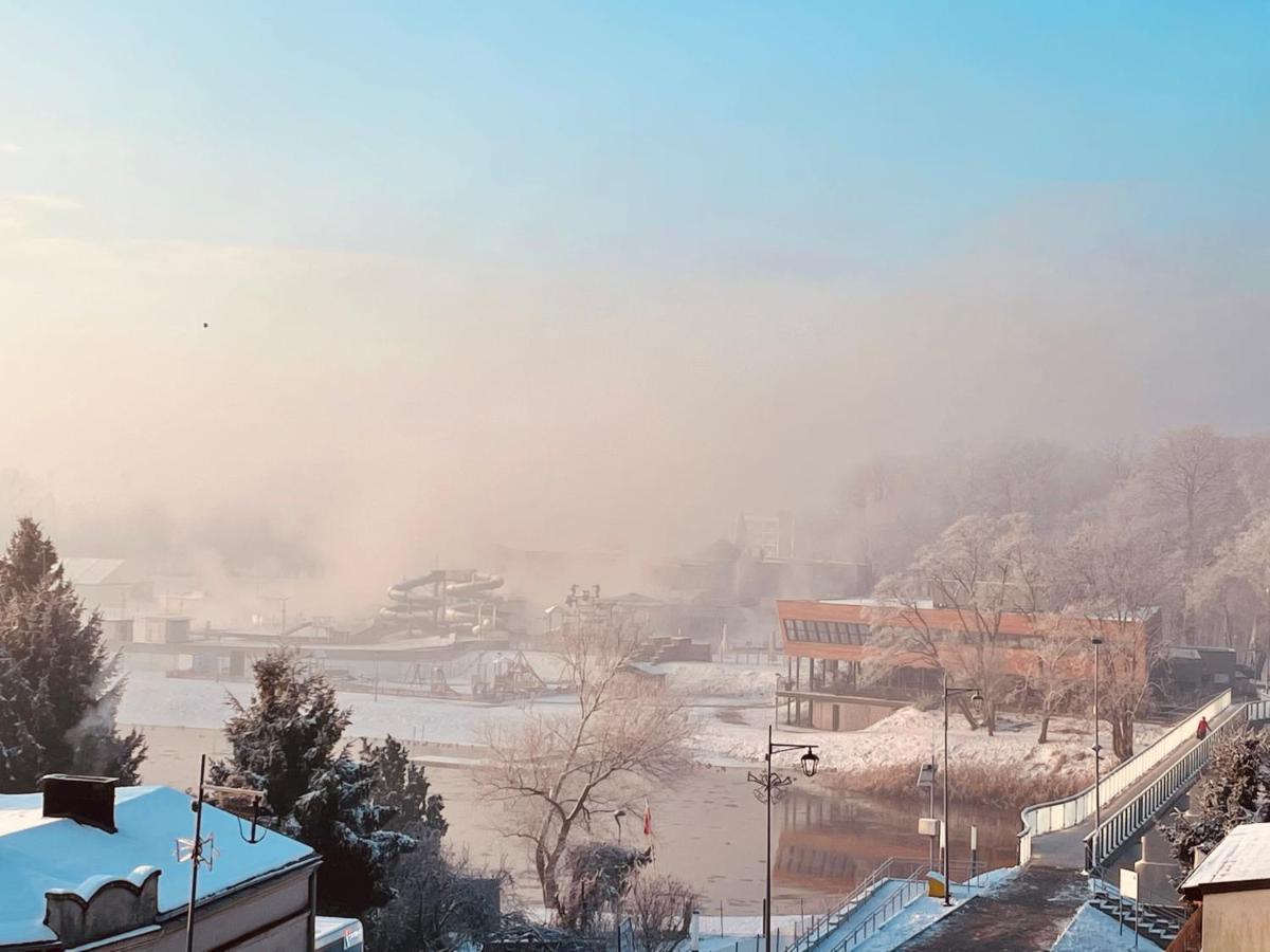 Pokoje Przy Bulwarach Uniejów Exterior foto