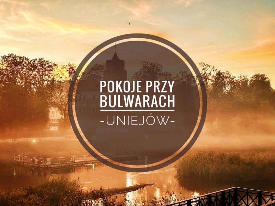 Pokoje Przy Bulwarach Uniejów Exterior foto